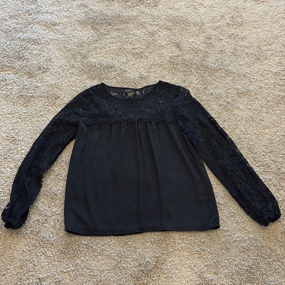 Lilly Pulitzer lace top blouse